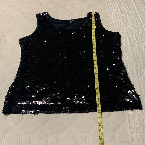 INOIS Sequined Scoop-Neck Tank Top - Picture 13 of 13